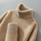 VALECREST LUXE PULLOVER