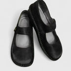 SIGNATURE FLAT SHOES